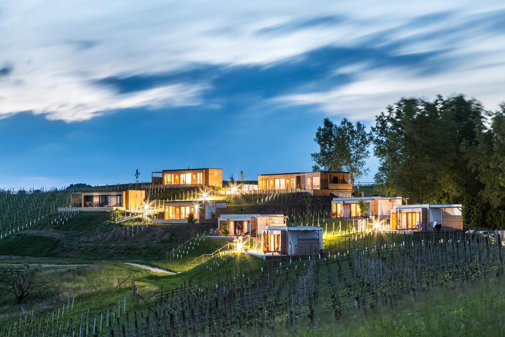 Weingarten-Resort Unterlamm Loipersdorf - Adults Only Eksteriør billede